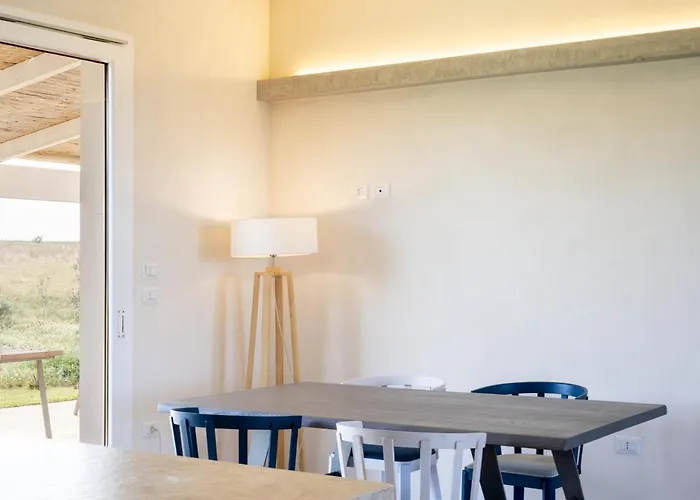 Casale 50 Elegante A 빌라